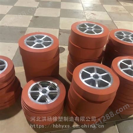 硅胶包胶轮生产 铝芯包胶硅胶轮加工 硅胶包胶滚轮 可定制