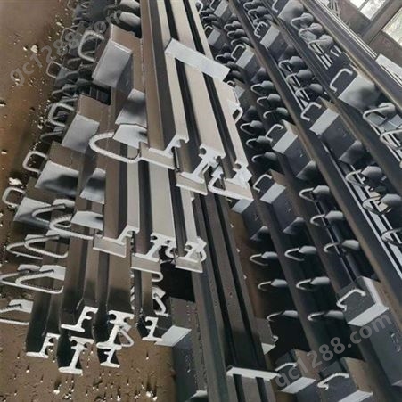 厂家 桥梁伸缩装置 装置异形铝合金伸缩缝160型伸缩缝