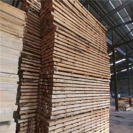 工地建筑木方批发价格 工程常用建筑木材 耐磨防腐方木